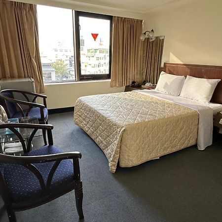 Chian Huei Business Hotel Tajpej Zewnętrze zdjęcie