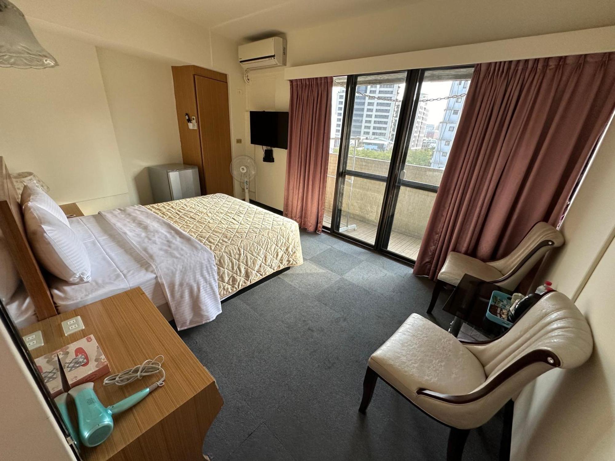 Chian Huei Business Hotel Tajpej Zewnętrze zdjęcie