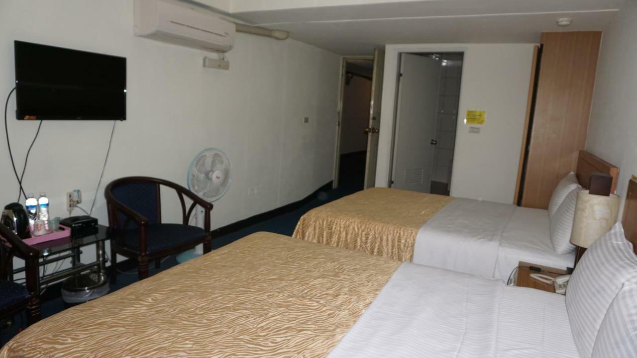 Chian Huei Business Hotel Tajpej Zewnętrze zdjęcie
